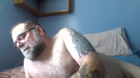 leo71313 online show from November 2, 2025, 5:37 pm