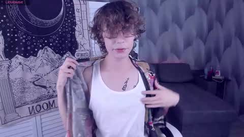 Leo online show from October 22, 2025, 2:06 pm