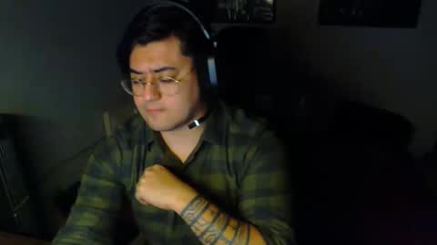 Snapshot of leo_star69 chatting on November 10, 2025, 3:16 am leo_star69 online show from November 10, 2025, 3:16 am