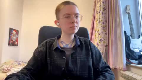 Snapshot of leomagreenfeld chatting on November 22, 2025, 8:35 am Sophia online show from November 22, 2025, 8:35 am