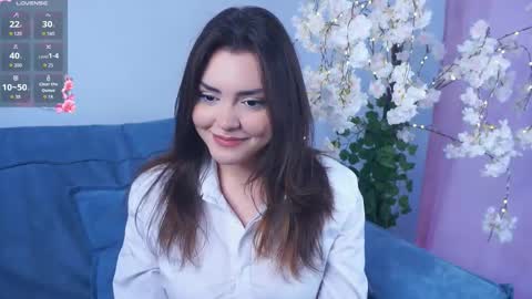 Snapshot of leonardarizk chatting on November 21, 2025, 8:46 am Mia online show from November 21, 2025, 8:46 am