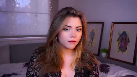 Snapshot of leonardarizk chatting on December 14, 2025, 8:09 am Mia online show from December 14, 2025, 8:09 am