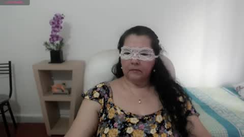 Snapshot of leonela_69 chatting on February 18, 2025, 8:58 pm leonela online show from February 18, 2025, 8:58 pm