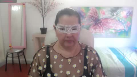 Snapshot of leonela_69 chatting on February 20, 2025, 6:35 pm leonela online show from February 20, 2025, 6:35 pm