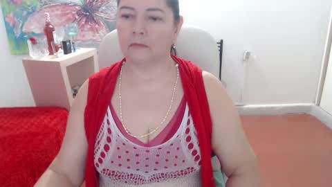 Snapshot of leonela_69 chatting on September 12, 2025, 2:44 am leonela online show from September 12, 2025, 2:44 am