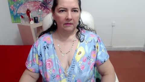 Snapshot of leonela_69 chatting on September 18, 2025, 1:18 am leonela online show from September 18, 2025, 1:18 am