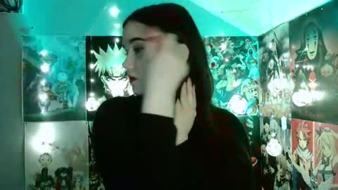 Snapshot of leraaa72 chatting on December 11, 2024, 8:36 am little secret online show from December 11, 2024, 8:36 am