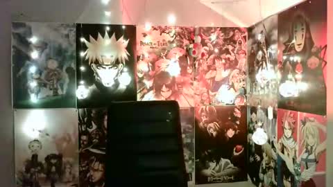 Snapshot of leraaa72 chatting on December 11, 2024, 11:41 am little secret online show from December 11, 2024, 11:41 am