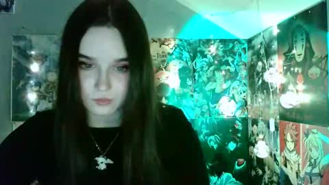 Snapshot of leraaa72 chatting on December 21, 2024, 10:17 am little secret online show from December 21, 2024, 10:17 am