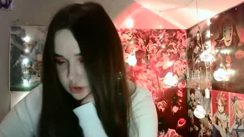 Snapshot of leraaa72 chatting on December 30, 2024, 11:04 am little secret online show from December 30, 2024, 11:04 am