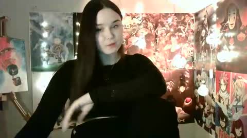 Snapshot of leraaa72 chatting on January 9, 2025, 7:10 am little secret online show from January 9, 2025, 7:10 am