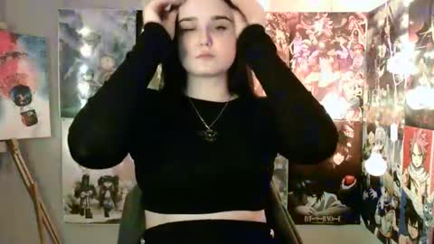 Snapshot of leraaa72 chatting on January 17, 2025, 11:49 am little secret online show from January 17, 2025, 11:49 am