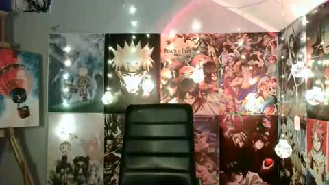 Snapshot of leraaa72 chatting on January 22, 2025, 4:12 pm little secret online show from January 22, 2025, 4:12 pm