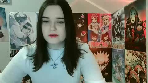 Snapshot of leraaa72 chatting on February 18, 2025, 7:10 am little secret online show from February 18, 2025, 7:10 am