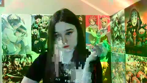 Snapshot of leraaa72 chatting on March 3, 2025, 7:06 pm little secret online show from March 3, 2025, 7:06 pm