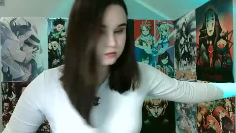 Snapshot of leraaa72 chatting on March 3, 2025, 10:10 pm little secret online show from March 3, 2025, 10:10 pm