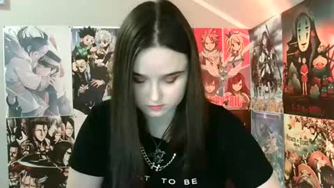 Snapshot of leraaa72 chatting on March 4, 2025, 10:16 pm little secret online show from March 4, 2025, 10:16 pm