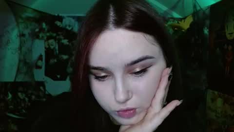 Snapshot of leraaa72 chatting on October 27, 2025, 7:01 am little secret online show from October 27, 2025, 7:01 am