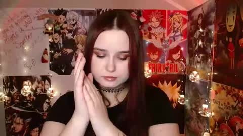 Snapshot of leraaa72 chatting on November 6, 2025, 8:04 am little secret online show from November 6, 2025, 8:04 am