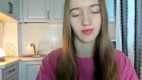  LESLIE   online show from November 20, 2025, 11:32 am