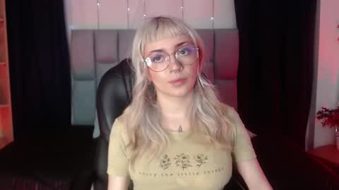 Less  online show from February 26, 2025, 11:20 am