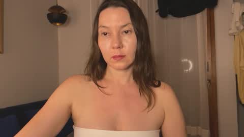 Snapshot of lessya_magic chatting on October 3, 2025, 1:19 pm lessya_magic online show from October 3, 2025, 1:19 pm