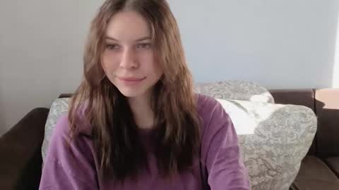 Fiona online show from September 29, 2025, 4:17 am