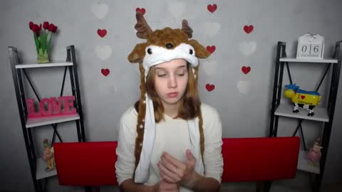 Snapshot of letty_curly chatting on December 6, 2024, 3:33 pm letty_curly online show from December 6, 2024, 3:33 pm