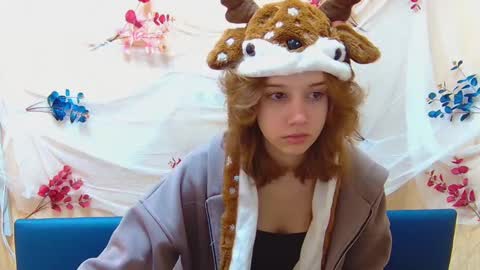 Snapshot of letty_curly chatting on December 18, 2024, 6:10 am letty_curly online show from December 18, 2024, 6:10 am