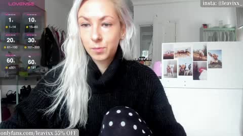 LeaVixx online show from December 12, 2024, 10:56 am