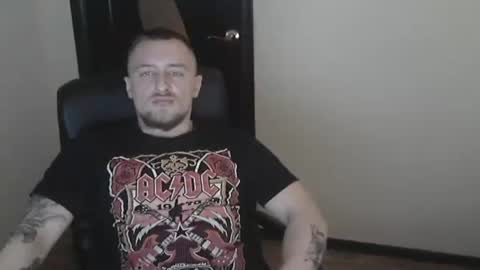 lev1ngston online show from January 7, 2025, 6:45 pm