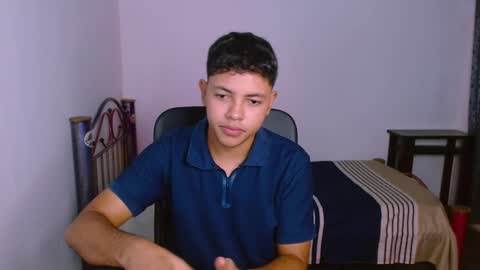 Snapshot of levii_7 chatting on September 23, 2025, 9:51 pm      0600AM-1200PM - online show from September 23, 2025, 9:51 pm