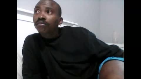 Snapshot of lewinskytheone chatting on December 18, 2025, 7:20 pm lewinskytheone online show from December 18, 2025, 7:20 pm