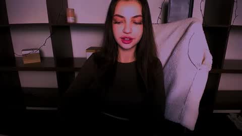 Alexia online show from December 21, 2024, 2:04 pm