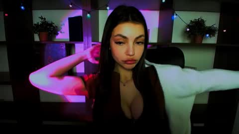 Alexia online show from March 1, 2025, 3:16 pm