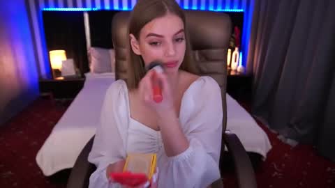 Snapshot of lexi_si chatting on February 28, 2025, 7:58 am lexi_si online show from February 28, 2025, 7:58 am