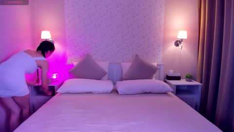 Lexi GTM2 MonWedThurSatSun 1000am-400pm online show from November 23, 2025, 1:49 am