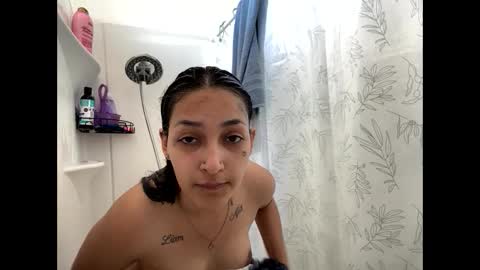 lexiaguirre4 online show from February 28, 2025, 8:39 pm