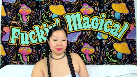 Lexie Mack online show from November 12, 2025, 5:24 pm