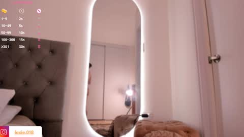 Snapshot of lexie_red chatting on February 7, 2025, 12:09 am LEXIE online show from February 7, 2025, 12:09 am