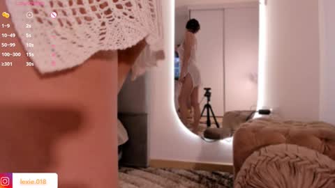 Snapshot of lexie_red chatting on February 7, 2025, 3:12 am LEXIE online show from February 7, 2025, 3:12 am