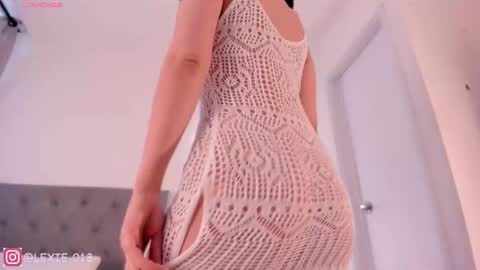 Snapshot of lexie_red chatting on March 5, 2025, 7:17 pm LEXIE online show from March 5, 2025, 7:17 pm