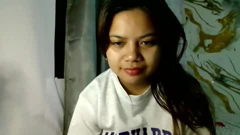 Snapshot of lexielar chatting on December 16, 2025, 4:34 pm LEXIE online show from December 16, 2025, 4:34 pm