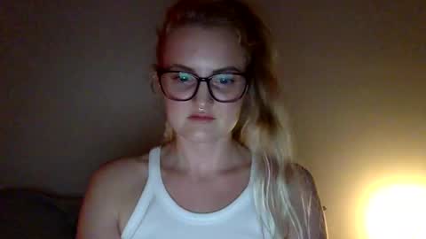 Snapshot of lexilolly chatting on September 25, 2025, 2:59 am Lexilolly online show from September 25, 2025, 2:59 am