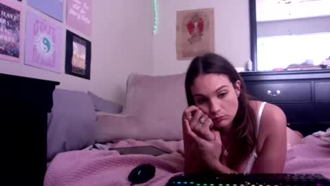 lexwyoex online show from November 7, 2025, 9:04 pm