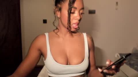 LEXY - Independent account online show from December 3, 2025, 12:18 am