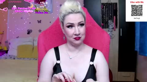 Snapshot of lexygold chatting on November 23, 2025, 3:45 pm Lexy online show from November 23, 2025, 3:45 pm