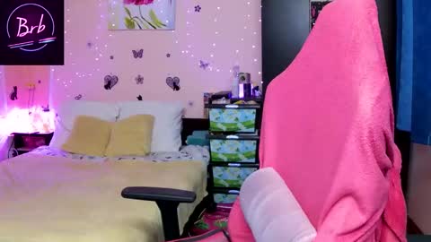 Snapshot of lexygold chatting on November 27, 2025, 5:37 pm Lexy online show from November 27, 2025, 5:37 pm