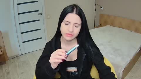 lexyswett online show from January 17, 2025, 1:35 pm