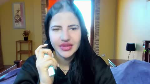 lexyswett online show from October 25, 2025, 7:16 am